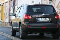 Qashqai I-Way – Sebeők öltönyben 42