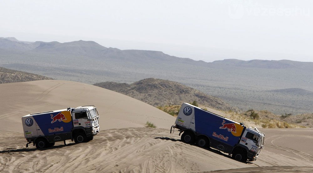 Sainz és Despres nyerte a 2010-es Dakart 1