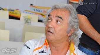 Briatore Alonso miatt is perel