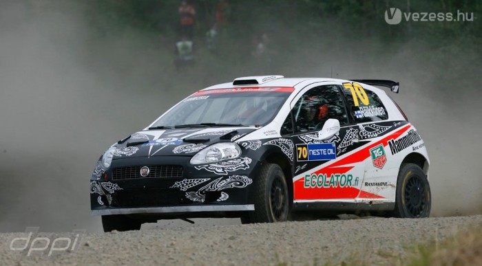 Räikkönen-testvérharc a ralipályán