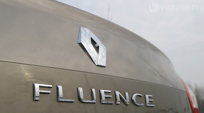 Válságmodell a Renault-tól: Fluence 6 | Vezess Ejtsd: Flüansz