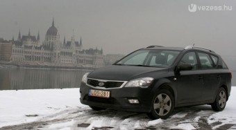 Három hónapig nyúztuk egymást