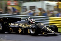 Mansell a JPS-lotusban