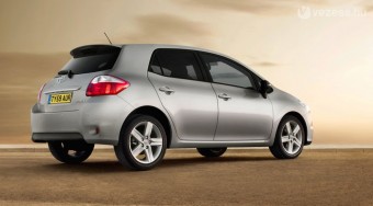 Visszavág a Toyota Auris