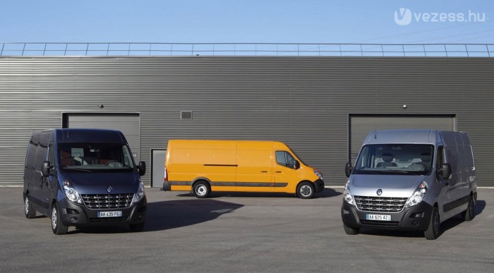 100, 125 és 150 lóerős motorral