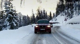 Driftelve tanít a BMW - videó