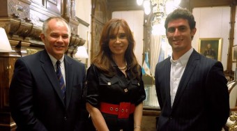 Az amerikai csapat is pilótát szerződtetett