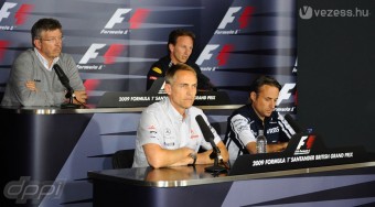 A nézők kegyeit keresik a csapatok