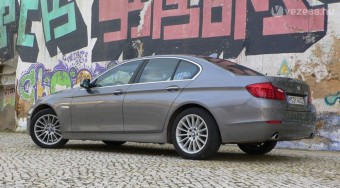 Magától parkol majd az új ötös BMW