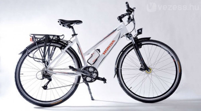 A legtakarékosabb Honda 4 | Vezess Női vázas változatban is kapható