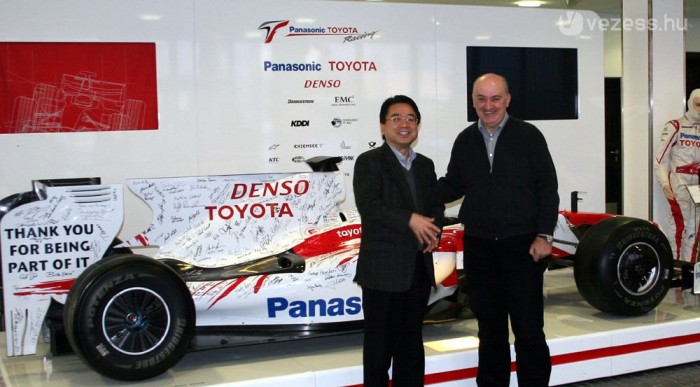 Stefanovic autót vett, és technikai együttműködést is kötött a Toyotával, bármikor beugrana 