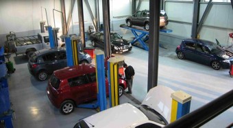 Továbbra is lehúzzák az autósokat a műszaki vizsgán