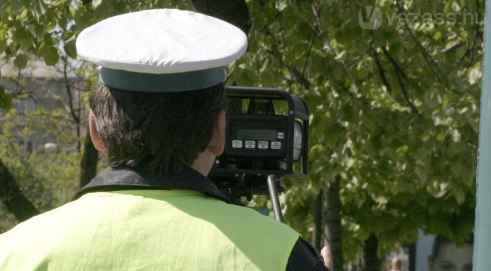 Már nem csak a rendőrök traffipaxoznak 6