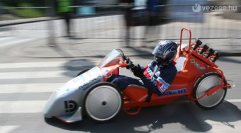 Fúrógépből autót