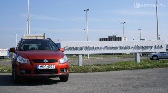 A magyar Opel gyár nem rúg ki embereket