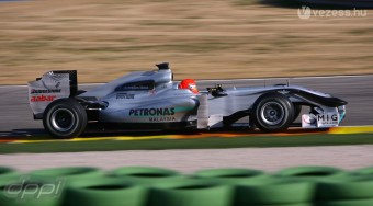 F1: Schumacher nem vár rögtön győzelmet