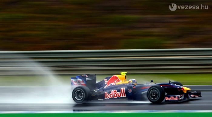 F1: Az időjáráson bukhat a Red Bull