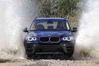 Megújult a BMW X5 – videó 22