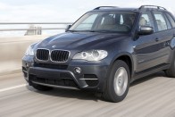 Megújult a BMW X5 – videó 23