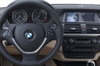 Megújult a BMW X5 – videó 26