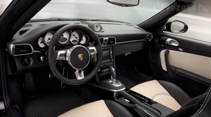 Erősebb, gyorsabb Porsche Turbo 6