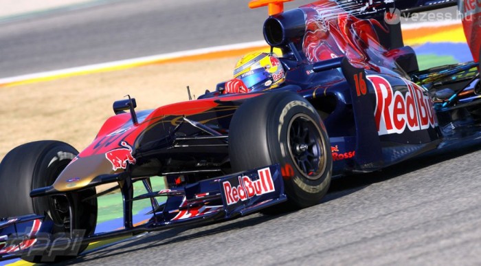 F1: A Toro Rosso bírja a tempót