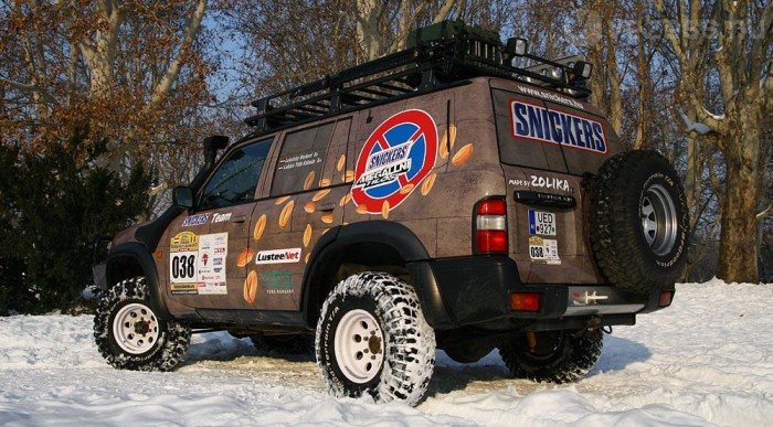 Akadtak bajok a sokat látott Nissannal