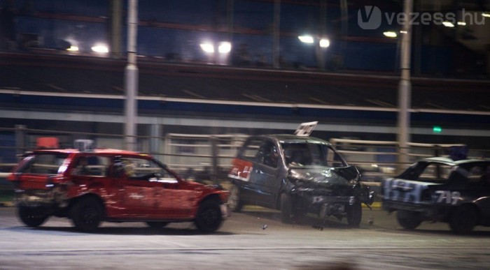 Mitől áll le az olcsó dízel? 7 | Vezess Nem sokáig húzta a roncsderbin