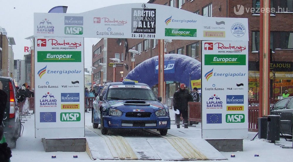 Rajt Rovaniemi főterén, a Lordi Squae-en