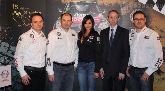 Németh Ottó az új csapatvezető, míg hivatalos háziasszony Freire Szilvia 