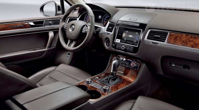 Luxusbelsőt rejt a Touareg