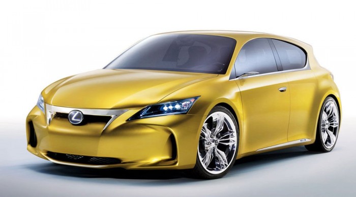 A BMW Egyes az egyik ellenfél