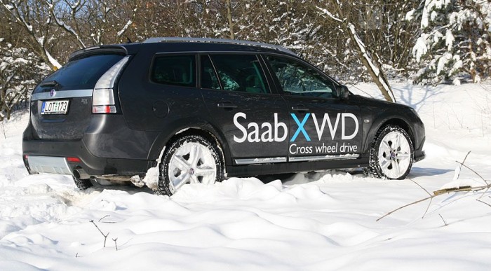 Soha jobbkor: Saab 9-3 10 | Vezess Mind a négy kerék dolgozik