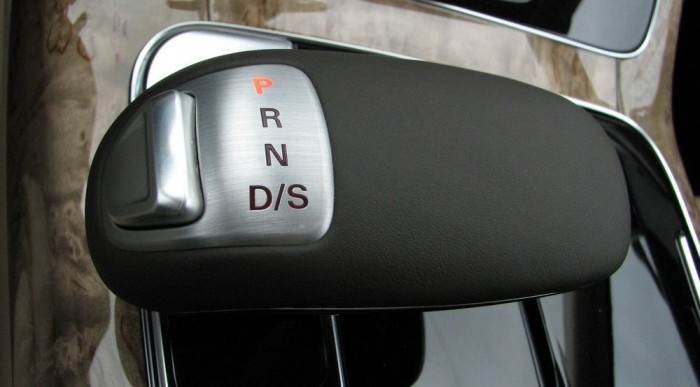 A mokány kar lehetne pár gomb is: a váltás elektronikus