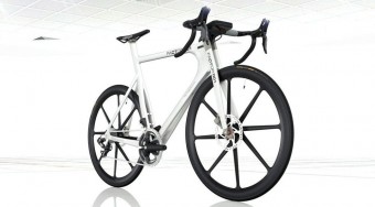 Bicikli egy Passat áráért