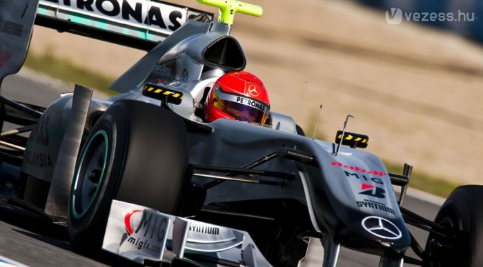 Még sokat kell dolgozni a Mercedesen