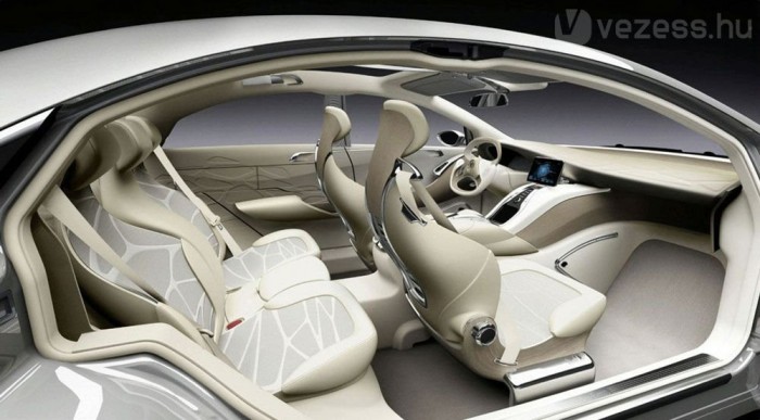 Kis kupé a Mercedestől 7