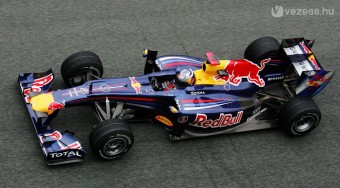 F1: A Red Bullnak megbízhatóbb autó kell