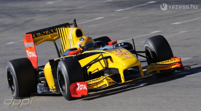 Az autó fejlesztése egy pillanatra sem állhat le