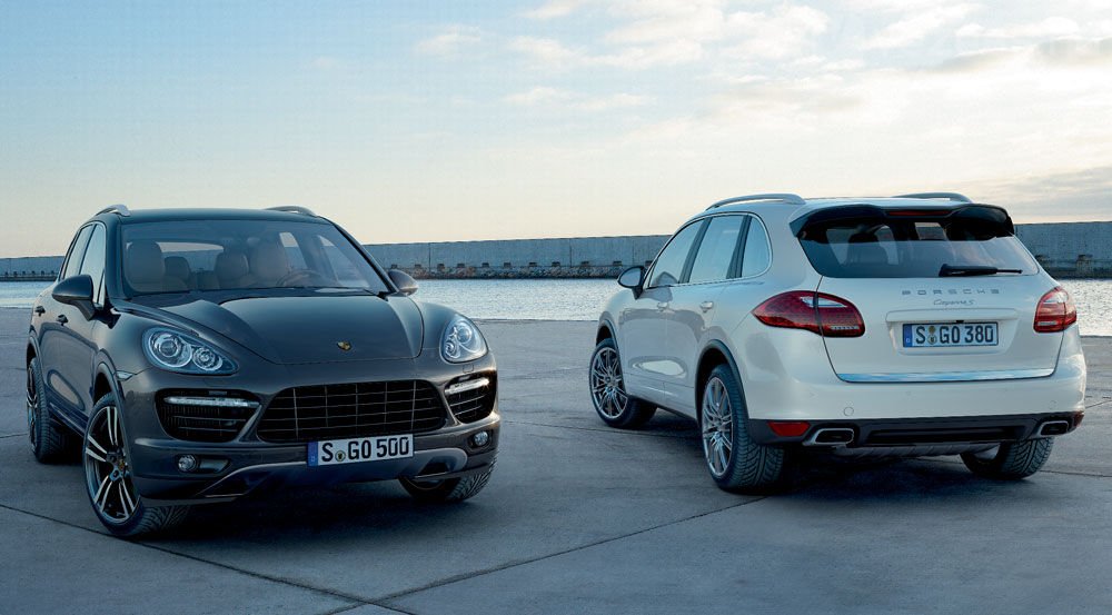 Hibrid hajtással jött az új Porsche Cayenne 4