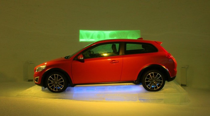 Túléltük a Volvo-jégkunyhót 8