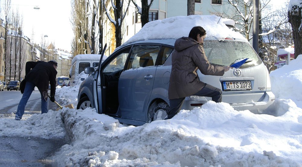 50 gép tisztítja a hótól a fővárosi utakat 15