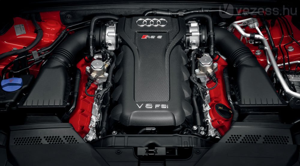 4,2 liter V8, 450 LE