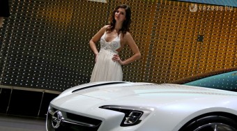 Megjött az Opel villanyautója