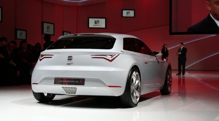 Kis sportos villany-SEAT 6 | Vezess A Scirocco, C30 elektromos vetélytársa