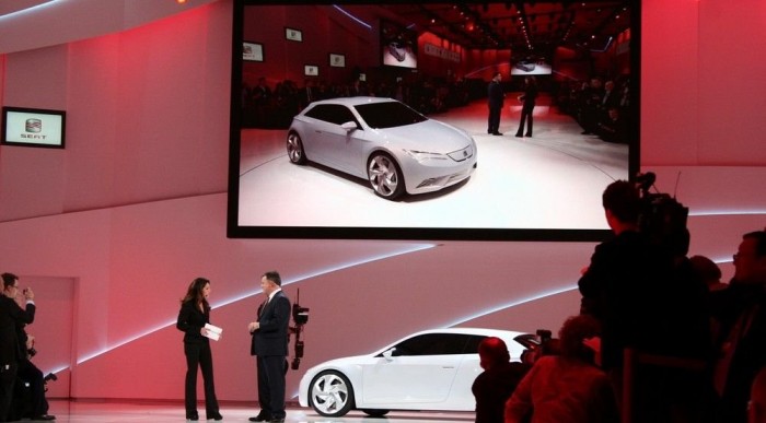 Kis sportos villany-SEAT 7 | Vezess Saját lábán érkezett