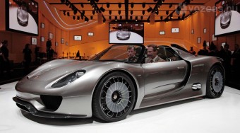 Videón az új szuper Porsche