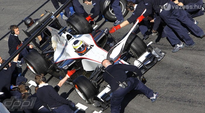 Szokatlan dolgokkal próbálkozhatnak a csapatok