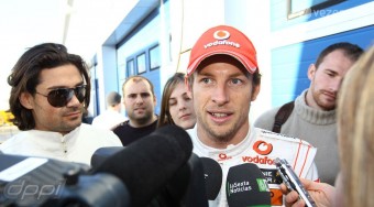 F1: Button hét csapattal számol