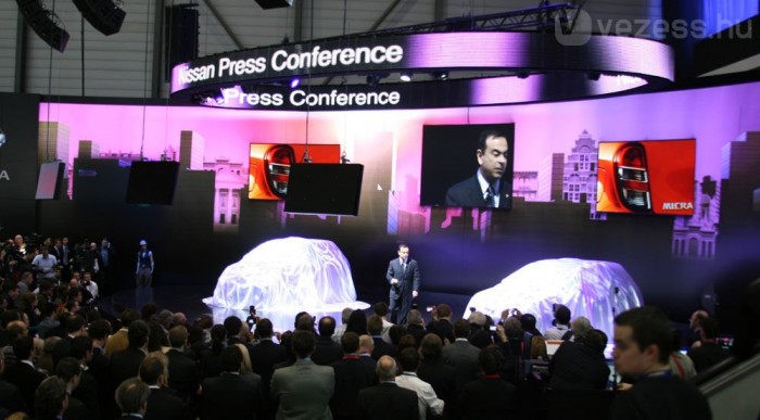 Csak ötajtós Micra lesz